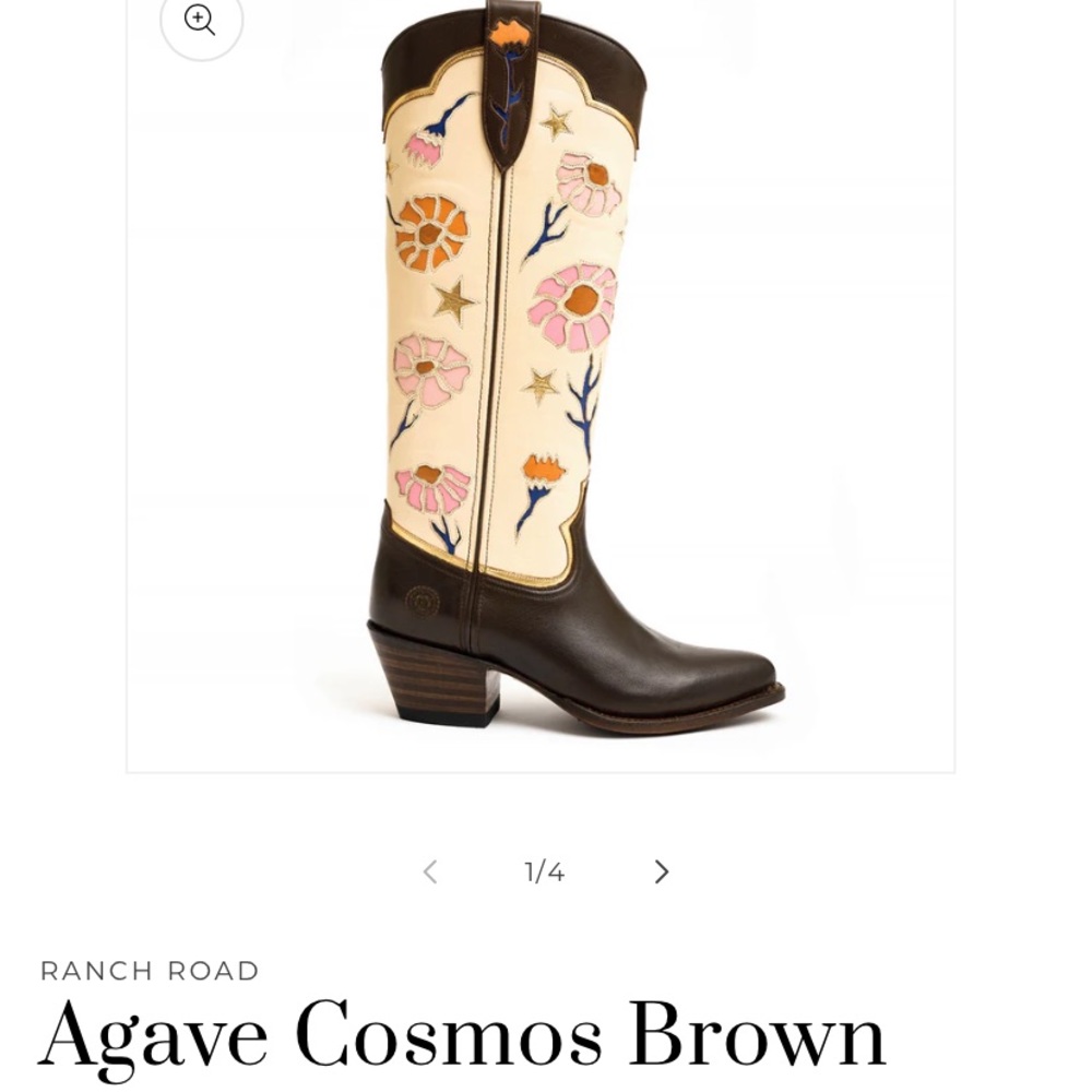 ISO/WTB Ranch Road Agave Cosmos Boots size 9!
